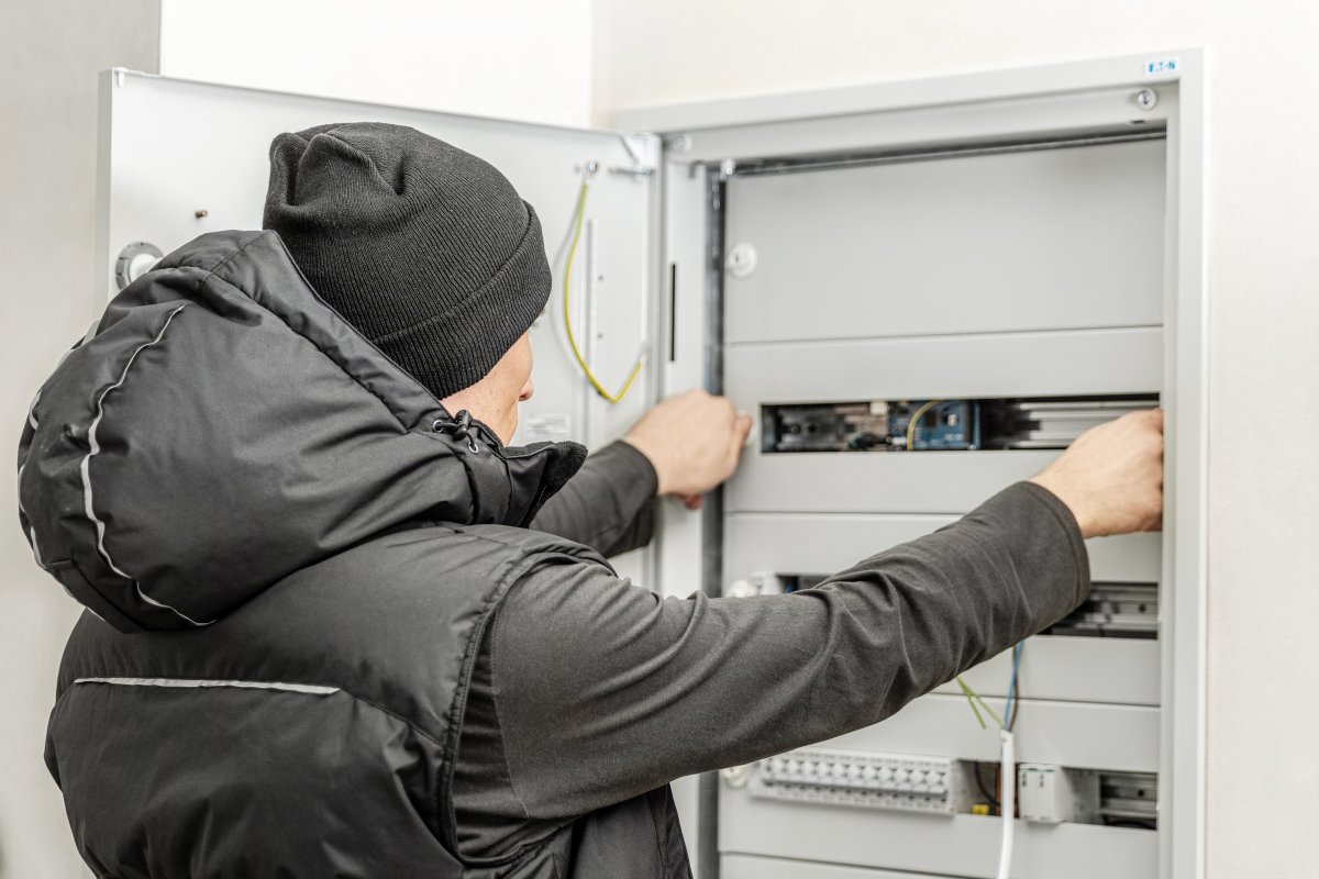 Šilta liemenė Hogert Borger, juoda - Image 4